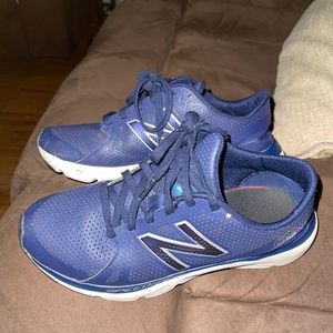 Navy Blue New Balance 7.5